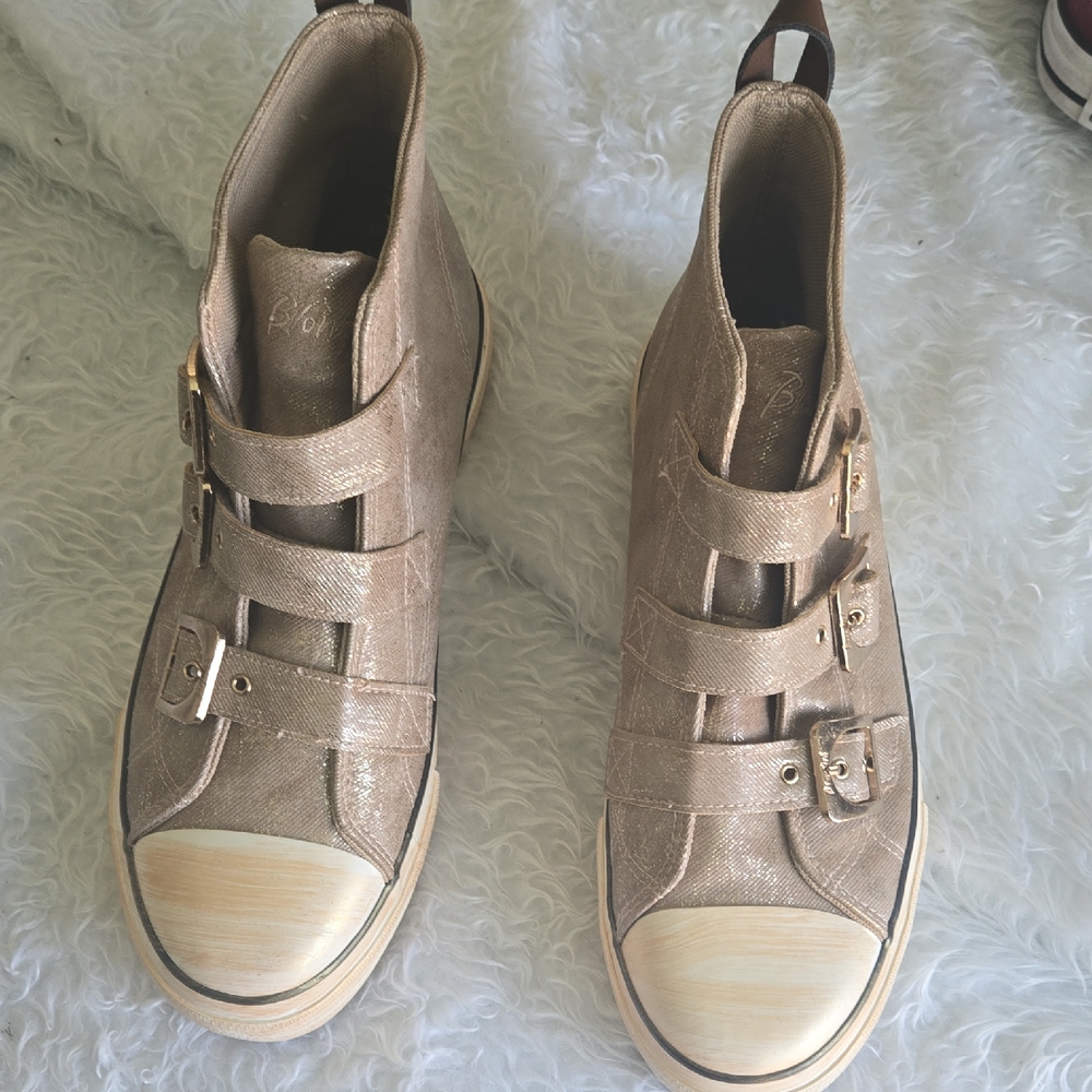 Blowfish Gold High-Top Athletic‎ Shoes